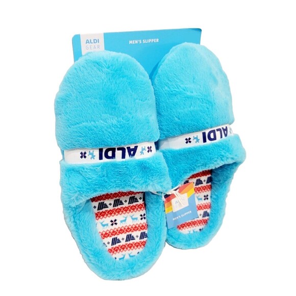 ALDI GEAR 2023 Men's Ltd Ed Holiday Faux Fur Plush Blue Logo Slippers, Size 13 - Picture 1 of 7